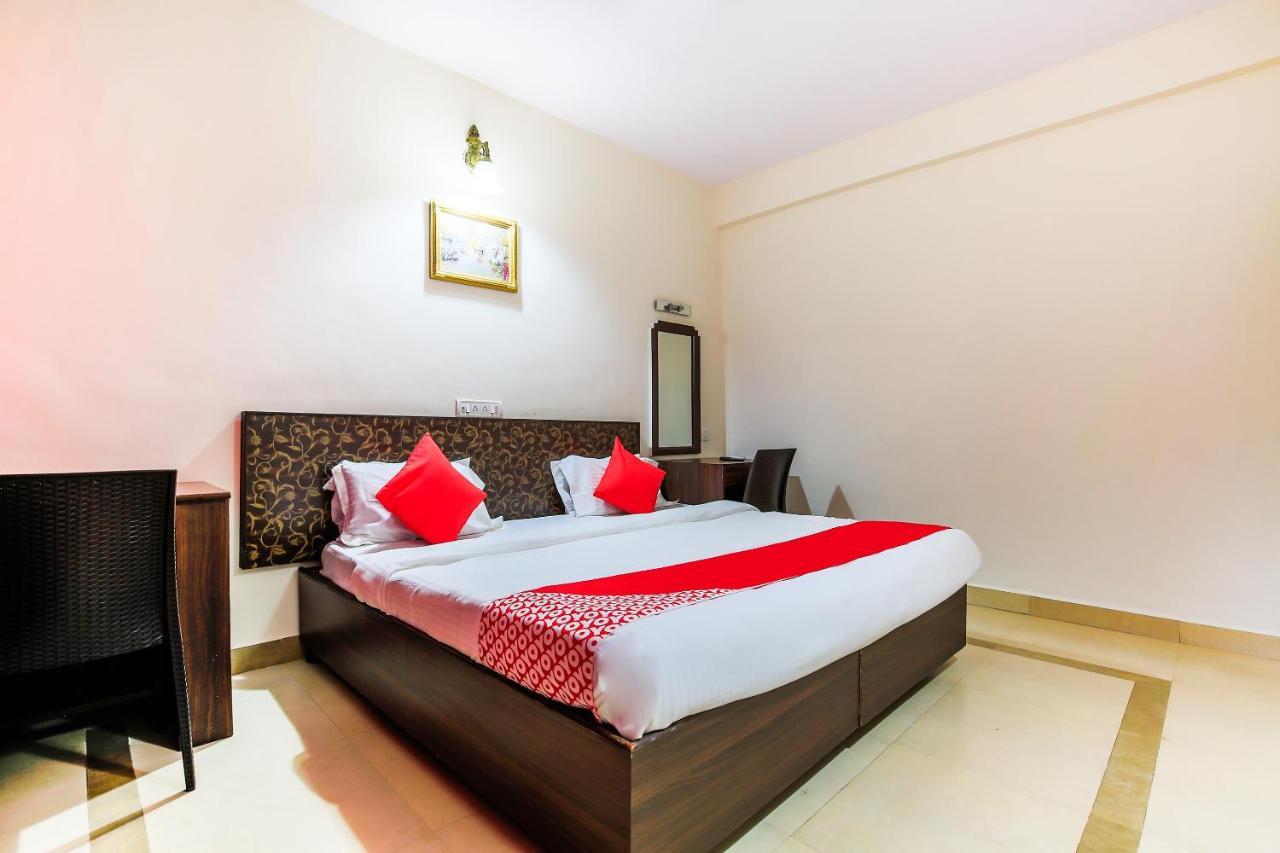 Oyo 18794 Hotel Colva Plaza Εξωτερικό φωτογραφία