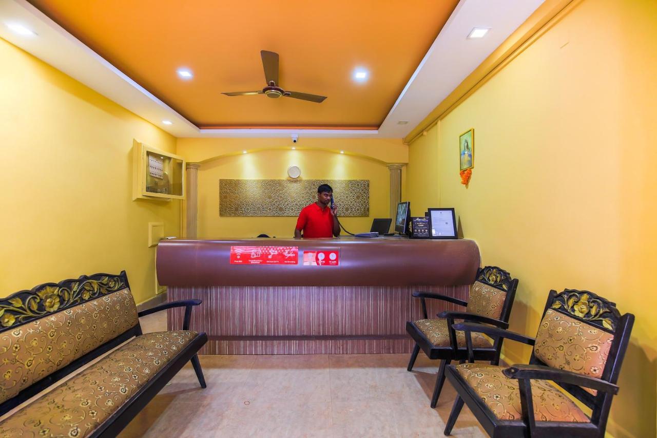 Oyo 18794 Hotel Colva Plaza Εξωτερικό φωτογραφία