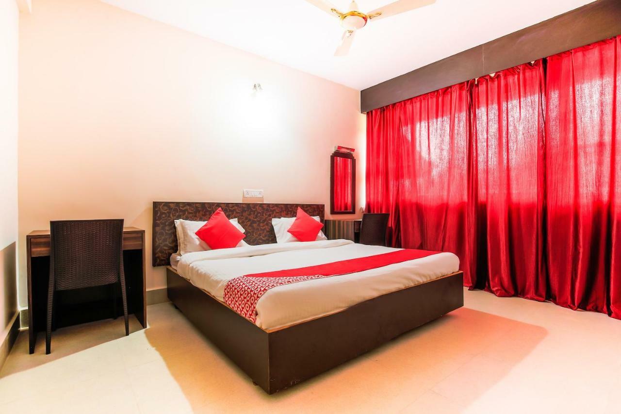 Oyo 18794 Hotel Colva Plaza Εξωτερικό φωτογραφία